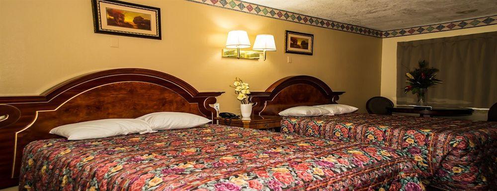 Sunset Motel Pomona Zewnętrze zdjęcie