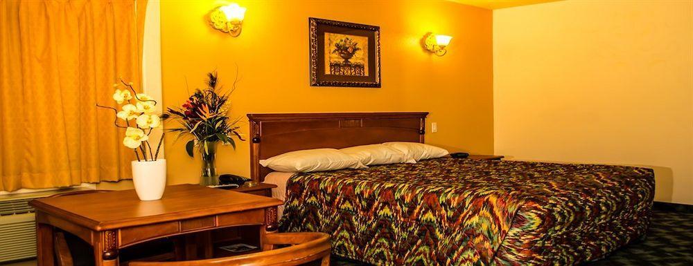 Sunset Motel Pomona Zewnętrze zdjęcie