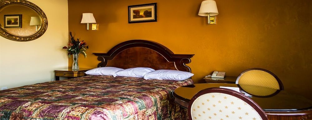 Sunset Motel Pomona Zewnętrze zdjęcie