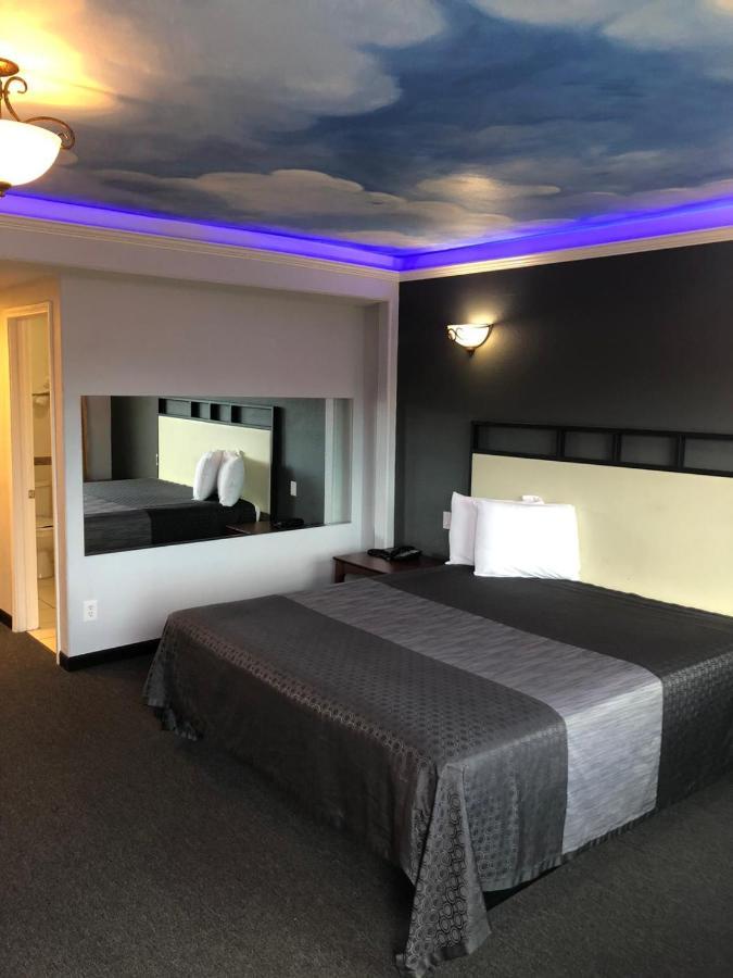 Sunset Motel Pomona Zewnętrze zdjęcie