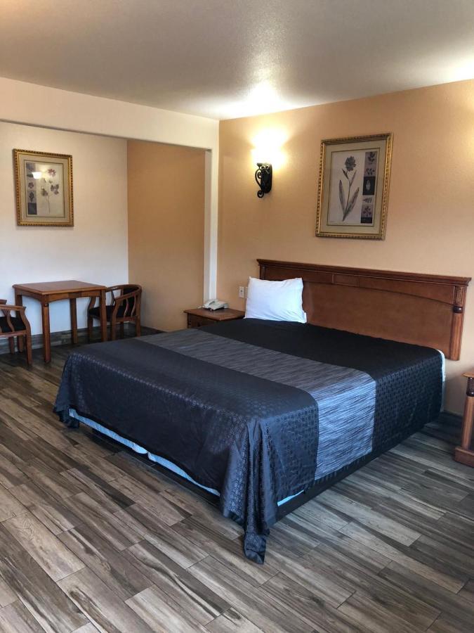Sunset Motel Pomona Zewnętrze zdjęcie